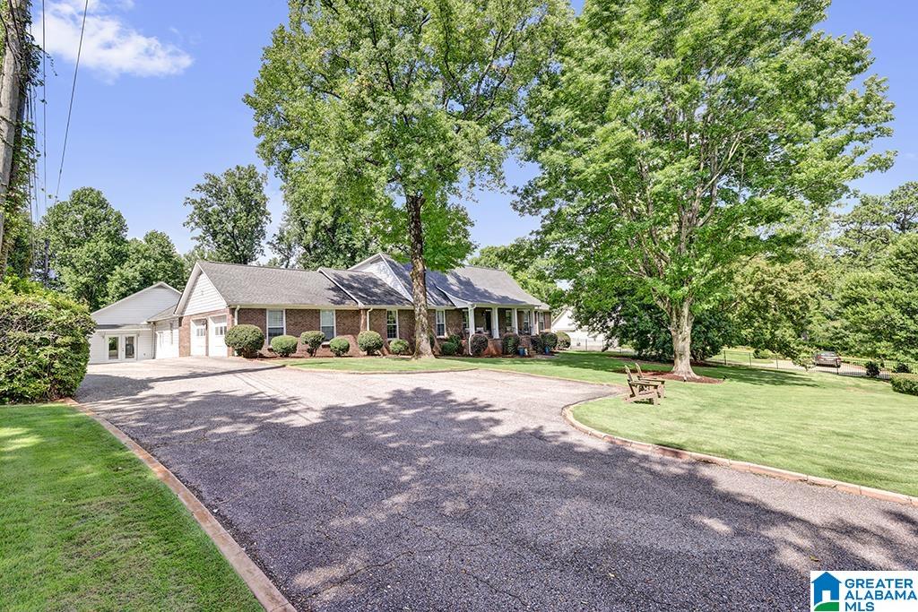 1612 Shades Crest Road Hoover, AL 35226 - Photo 5 of 75 Gallery Image 5
