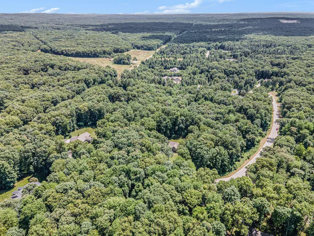 $165,000 | 3481 Jeffrey Spur, Hamilton, MI 49419