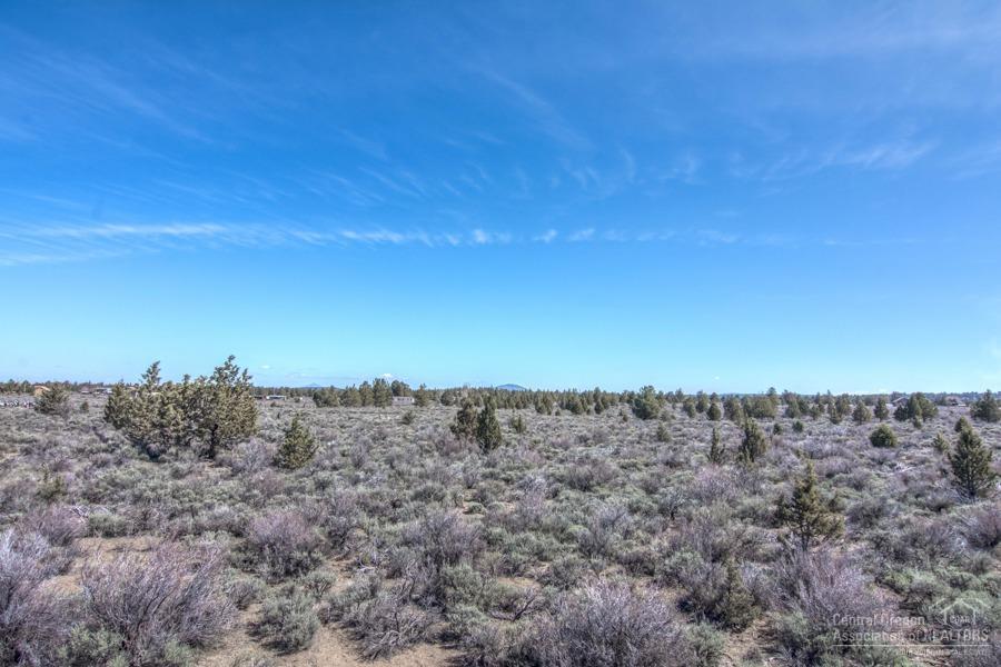 17775 Plainview Road Bend, OR 97703 - Photo 23 of 24 Additional Photo