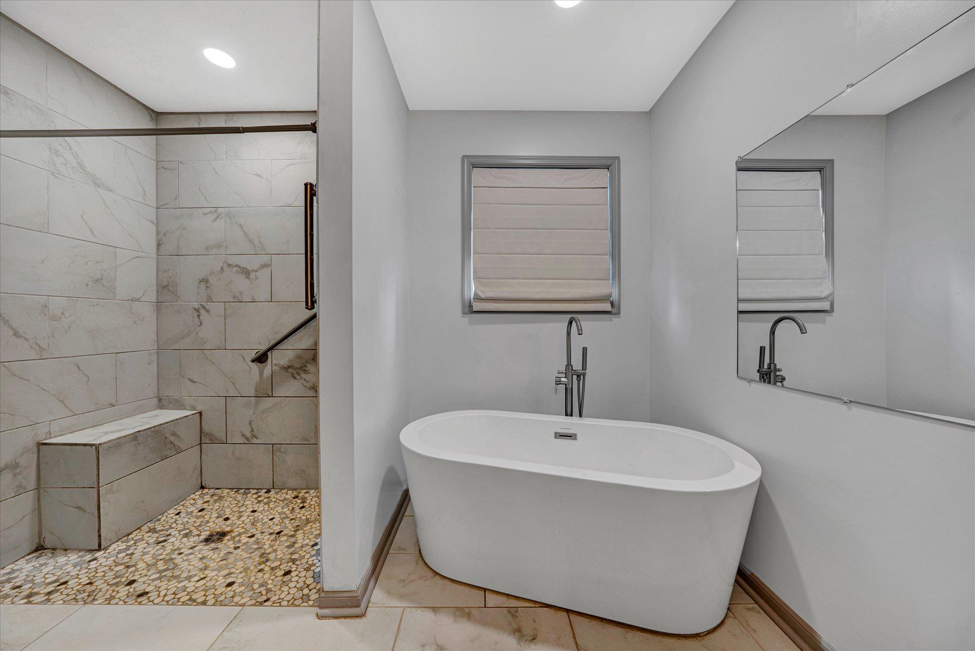 5827 Botetourt Road Fincastle, VA 24090 - Photo 35 of 65 31-DSC00061