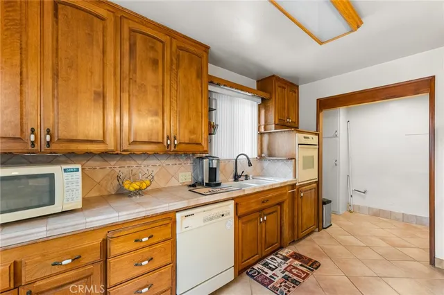 $910,000 | 2129 West 178th Street, Torrance, CA 90504