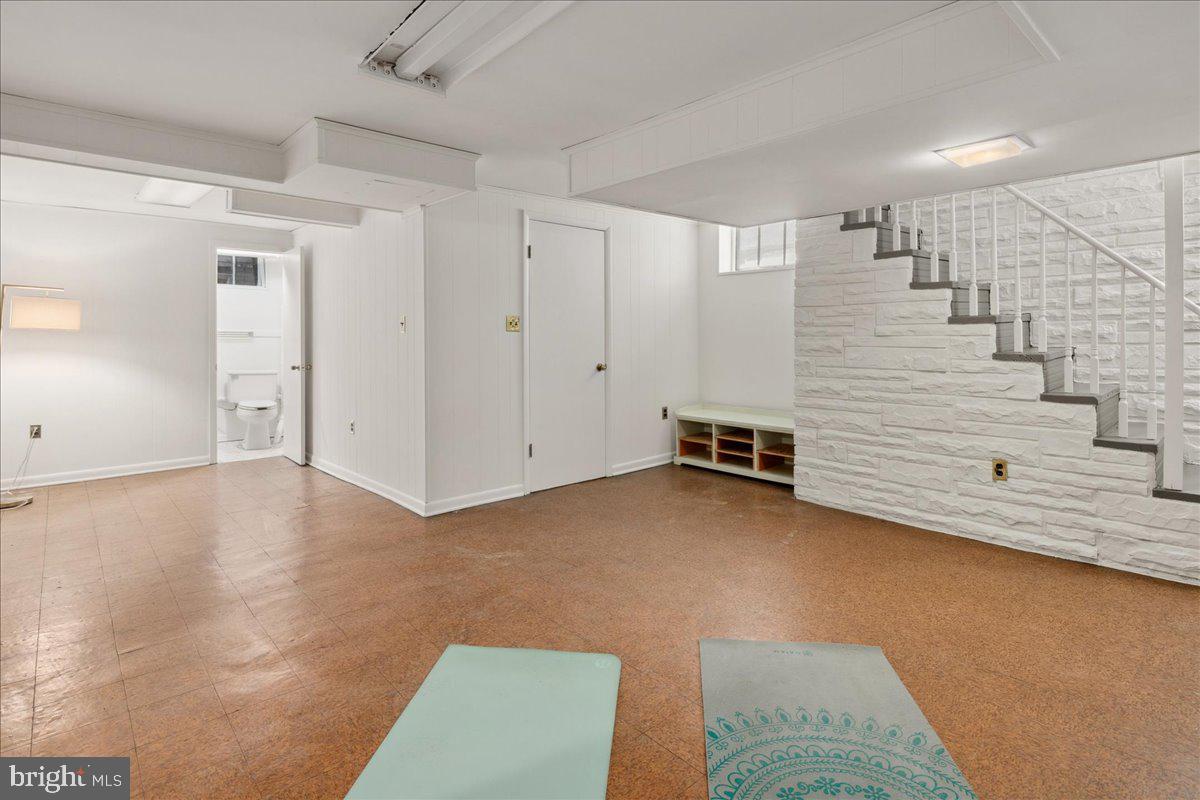 6721 Piney Branch Road Northwest Washington, DC 20012 - Photo 64 of 78 a view of a livingroom with furniture and stairs