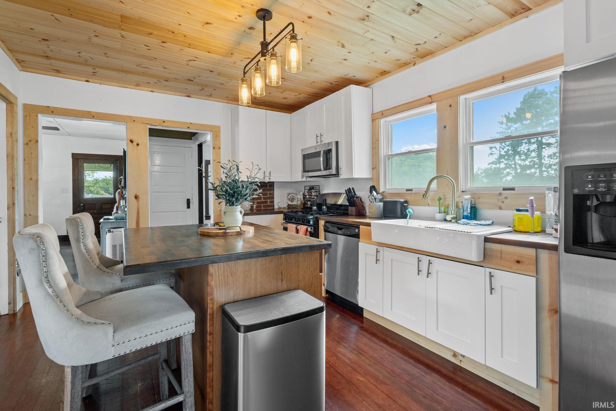 1301 East Culver Road Knox, IN 46534 - Photo 10 of 24