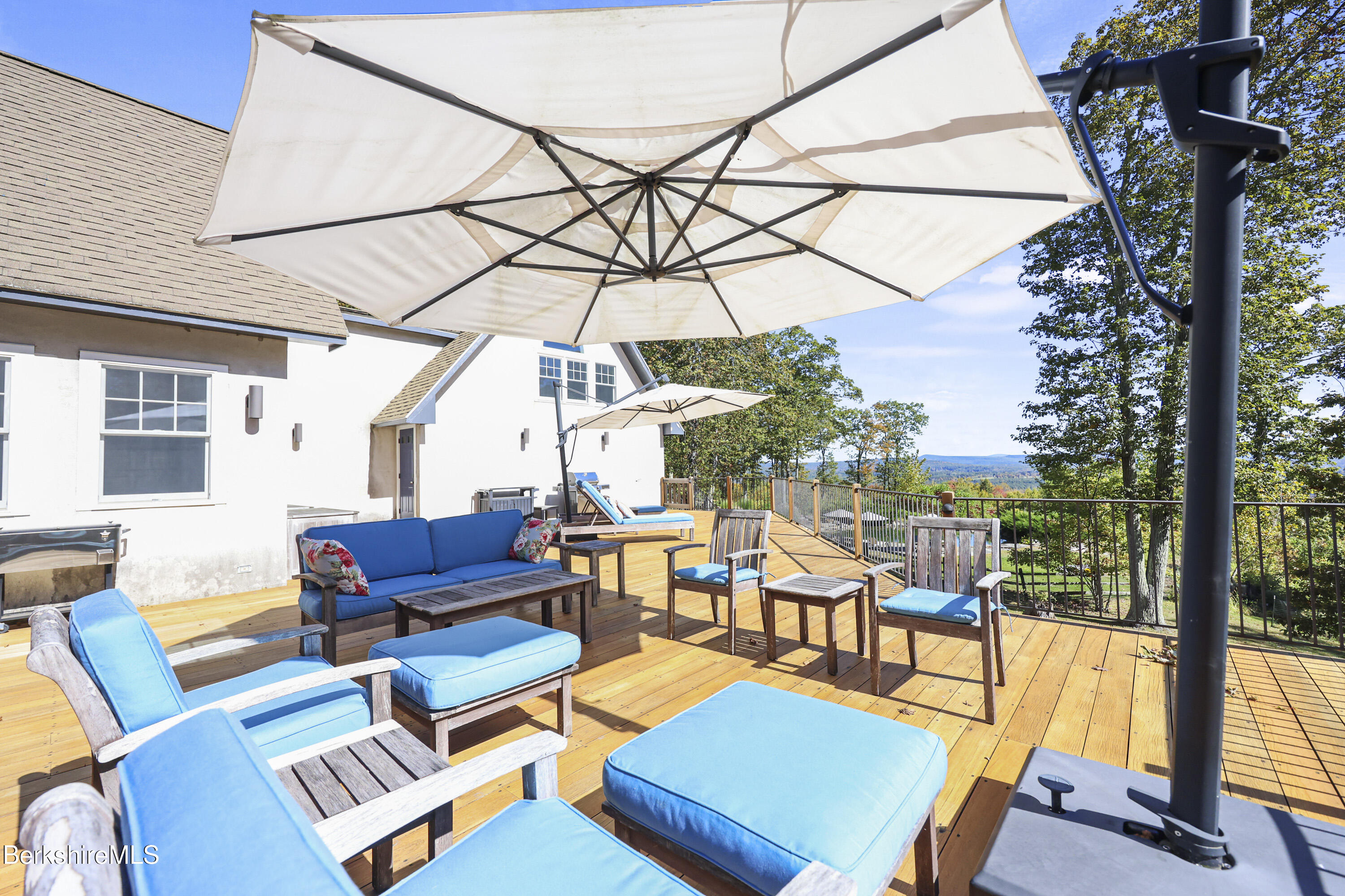 36 Millard Road Egremont, MA 01230 - Photo 17 of 93 14-Porch