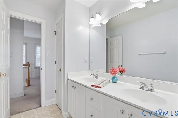 $639,500 | 17192 Katy Lane, Beaverdam, VA 23015