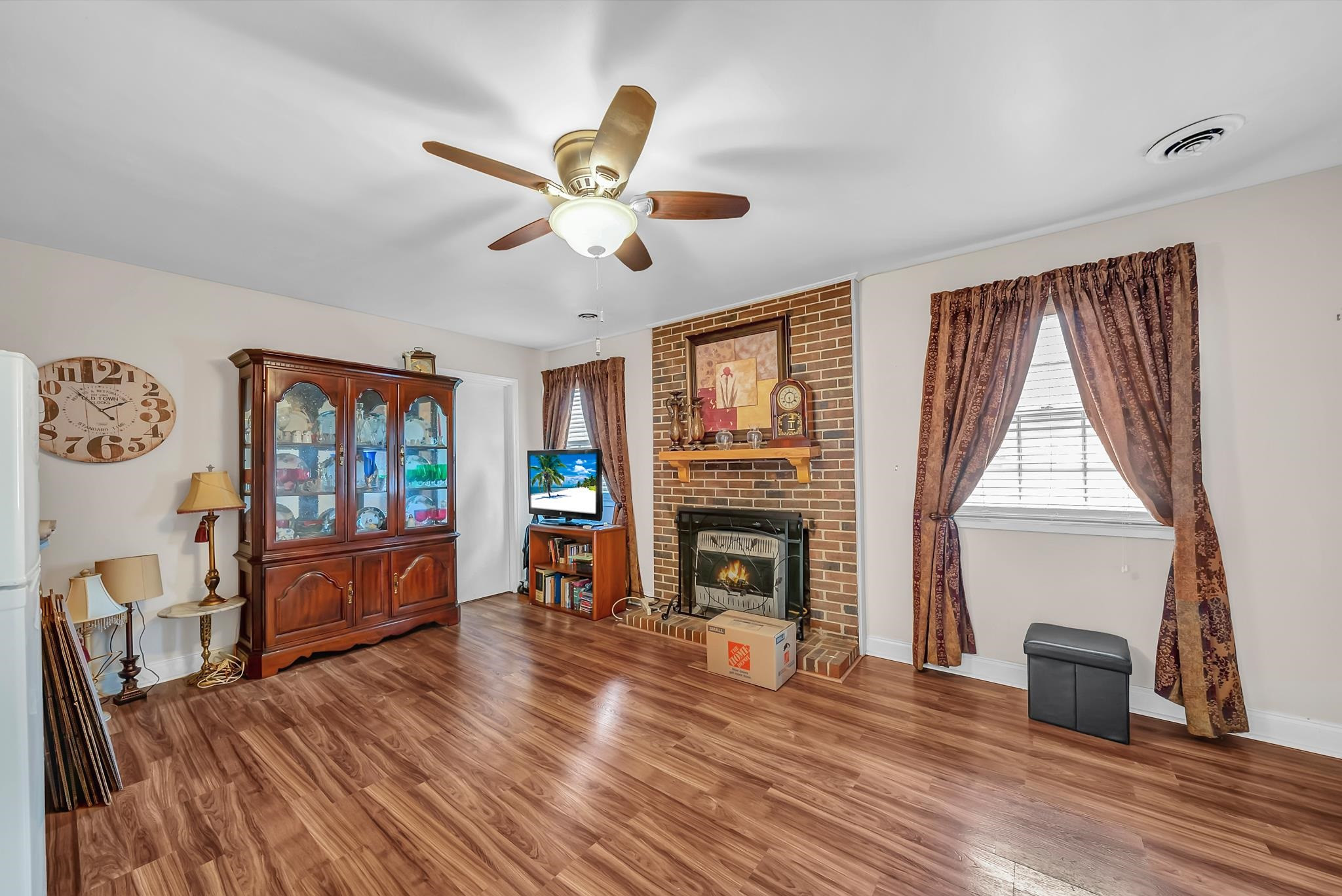 409 Troy Place Raleigh, NC 27609 - Photo 9 of 40 Photo 9