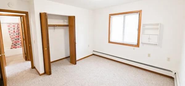 $655 | 16 Green River Road, Unit 208, Morris, MN 56267