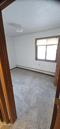 $655 | 16 Green River Road, Unit 208, Morris, MN 56267