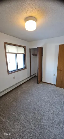 $655 | 16 Green River Road, Unit 208, Morris, MN 56267