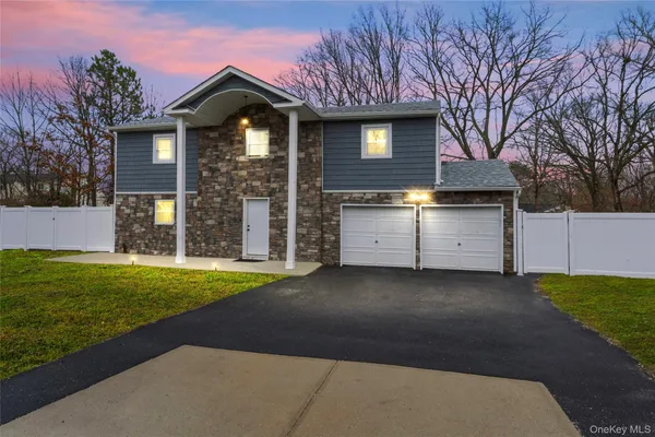 $699,000 | 1 Linden Street, Coram, NY 11727