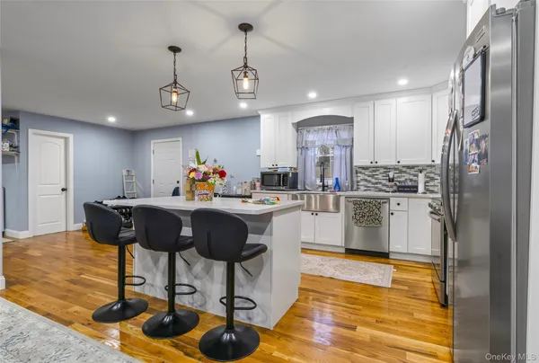 $699,000 | 1 Linden Street, Coram, NY 11727