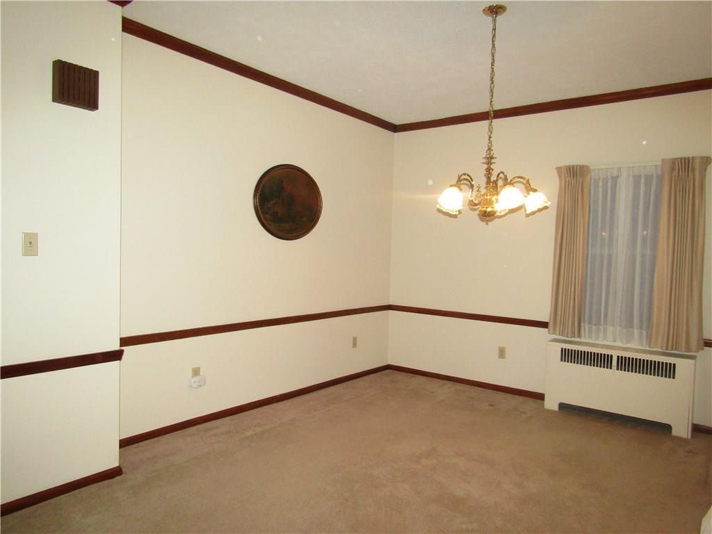 3116 Middletown Road Pittsburgh, PA 15204 - Photo 4 of 24 Dining Room