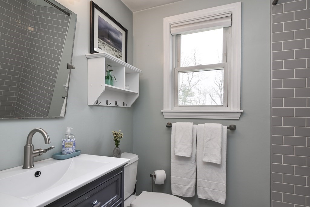 27 Indian Spring Road Ashland, MA 01721 - Photo 14 of 25