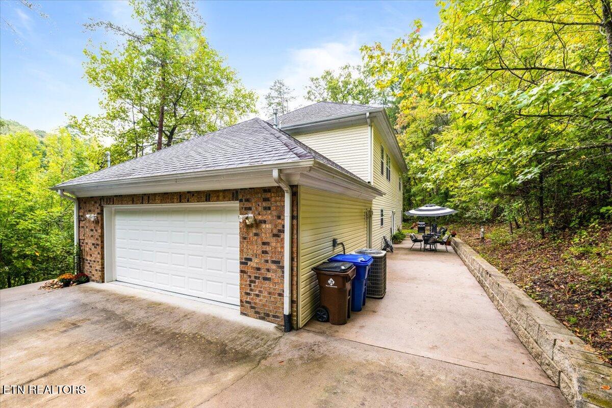 154 Glassboro Drive Oak Ridge, TN 37830 - Photo 5 of 49 03-Glassboro