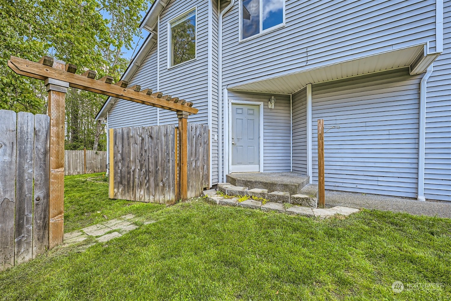 9503 Chapel Hill Road Lake Stevens, WA 98258 - Photo 3 of 28 Gallery Image 3