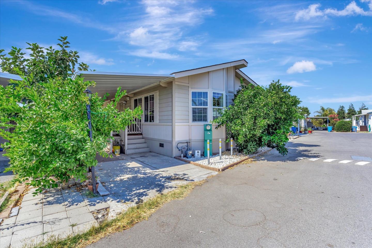 2900 Fairview Road, Unit 14 Hollister, CA 95023 - Photo 2 of 31 Gallery Image 2