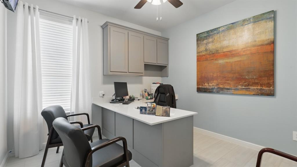 9708 Austin Holw Road Fort Worth, TX 76036 - Photo 29 of 35 a work place with furniture and windows