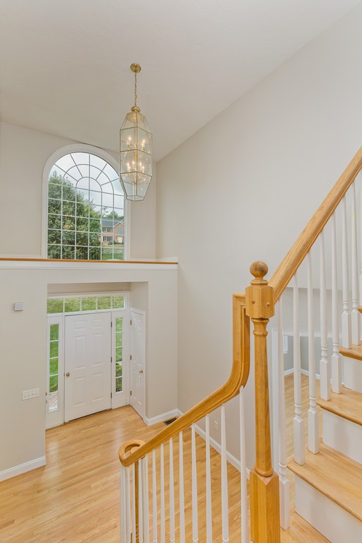 24 Falcon Ridge Drive Hopkinton, MA 01748 - Photo 12 of 29