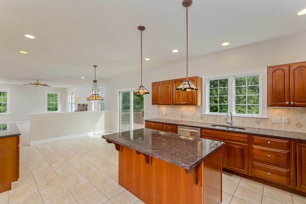 24 Falcon Ridge Drive Hopkinton, MA 01748 - Photo 8 of 29