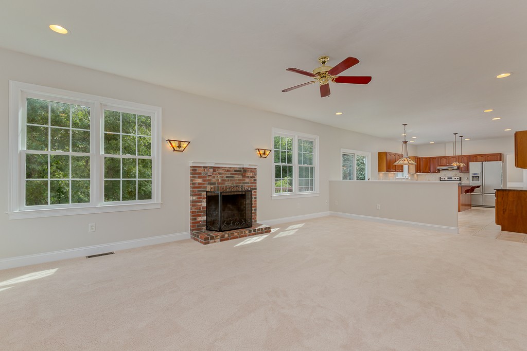 24 Falcon Ridge Drive Hopkinton, MA 01748 - Photo 10 of 29