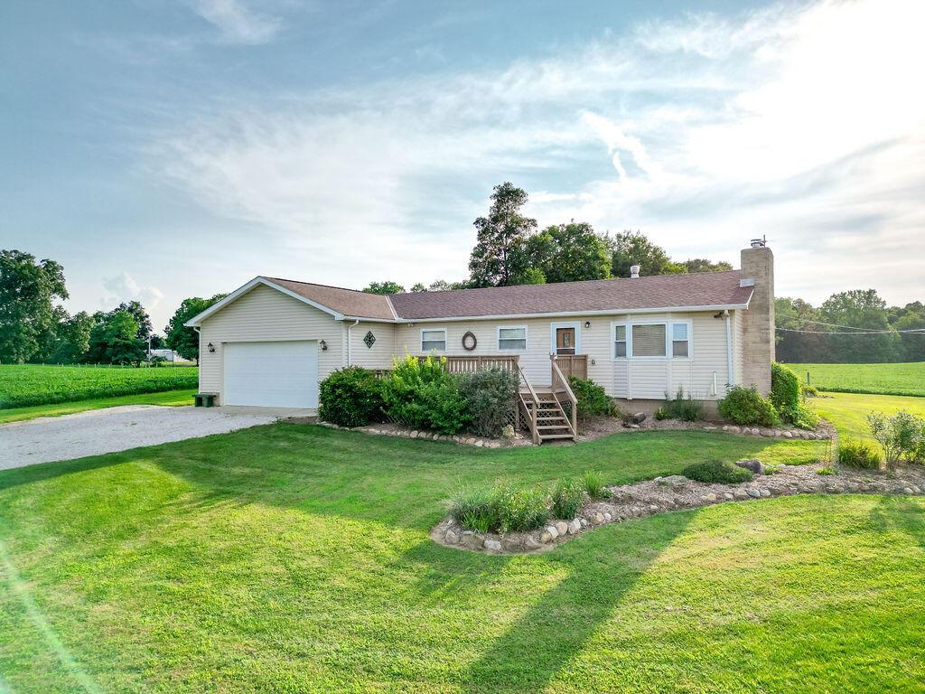7935 Lafayette Road Northwest Newark, OH 43055 - Photo 1 of 50 2-5