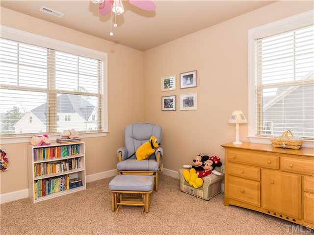 837 Boone Ridge Lane Cary, NC 27519 - Photo 17 of 25 Bedroom