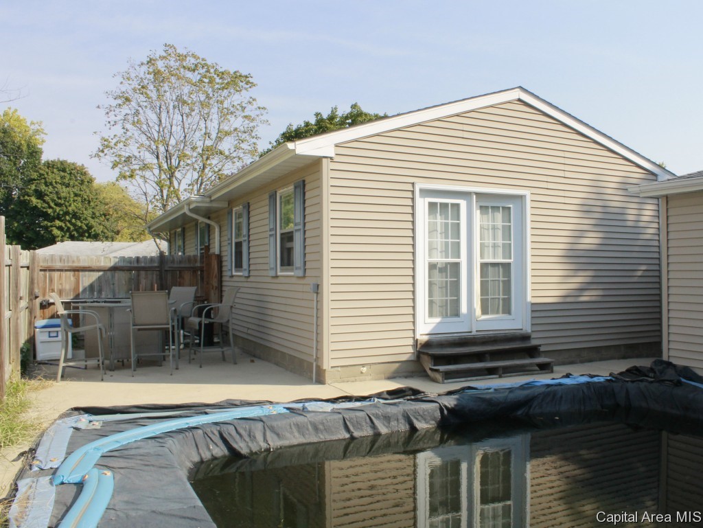 2312 East Griffiths Avenue Springfield, IL 62702 - Photo 23 of 33