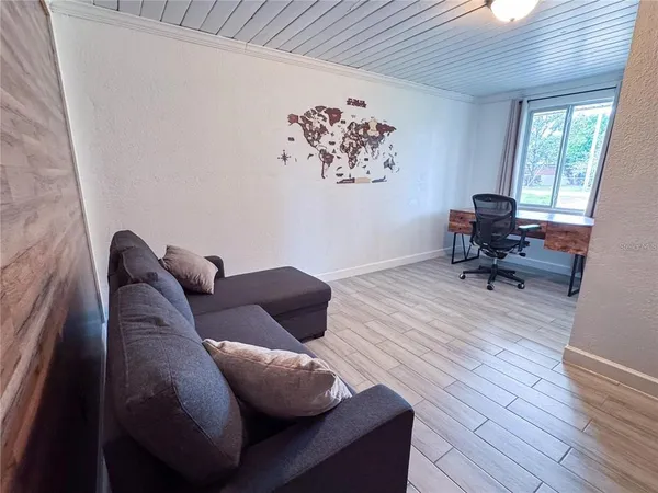 $315,000 | 9616 Pineridge Avenue, Riverview, FL 33578