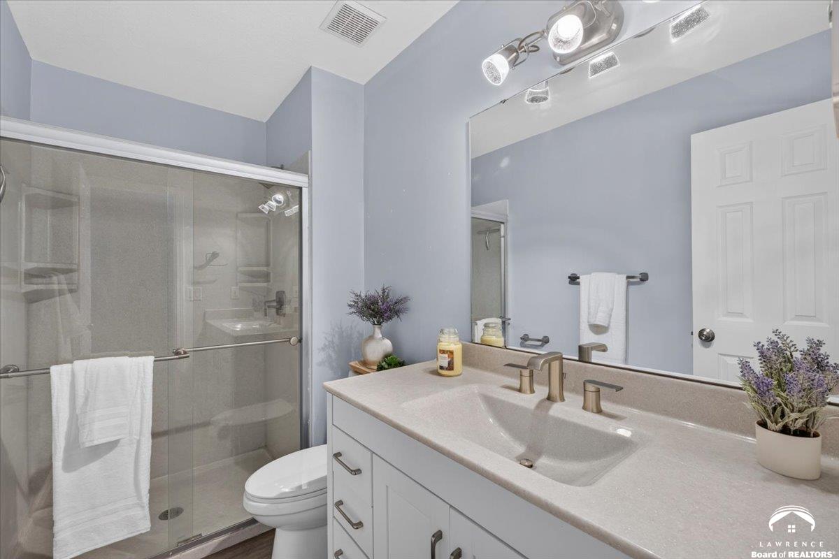 4714 Harvard Road Lawrence, KS 66049 - Photo 15 of 41