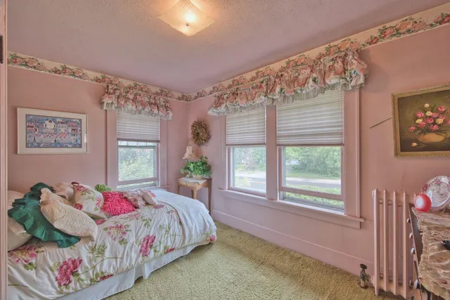 $228,900 | 701 Grant Avenue, Eveleth, MN 55734