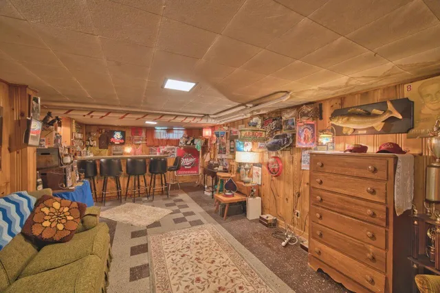 $228,900 | 701 Grant Avenue, Eveleth, MN 55734