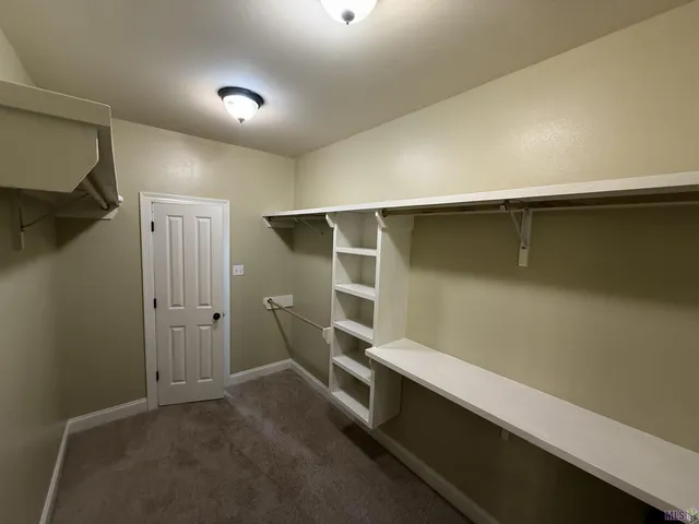 $1,900 | 17734 Spring Creek Drive, Baton Rouge, LA 70817