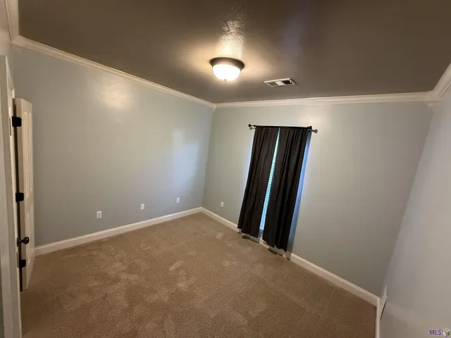 $1,900 | 17734 Spring Creek Drive, Baton Rouge, LA 70817