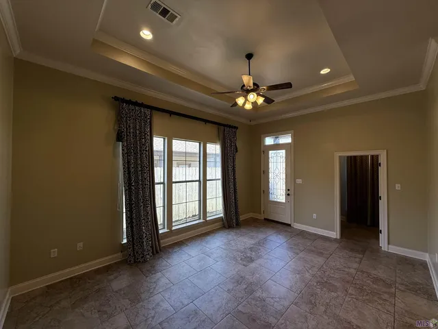 $1,900 | 17734 Spring Creek Drive, Baton Rouge, LA 70817