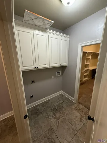 $1,900 | 17734 Spring Creek Drive, Baton Rouge, LA 70817