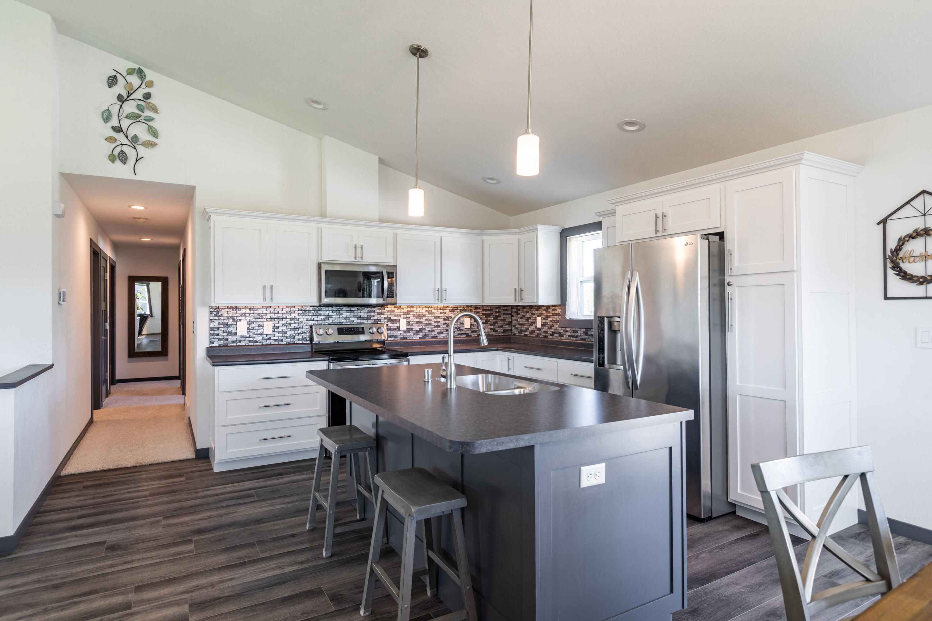 2115 Spakenburg Road Holmen, WI 54636 - Photo 6 of 26 C24I1271-HDR