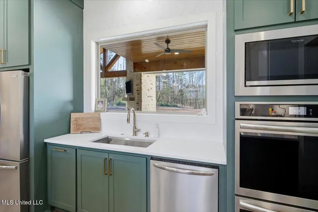 $799,900 | 175 Woods Road, Madison, MS 39110