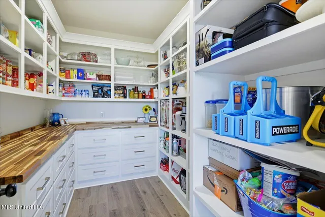 $799,900 | 175 Woods Road, Madison, MS 39110