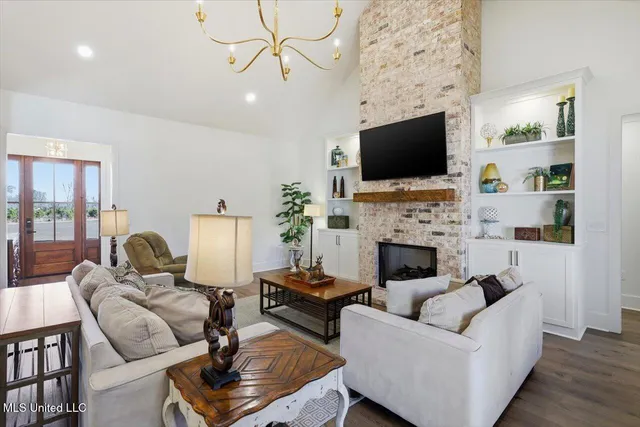 $799,900 | 175 Woods Road, Madison, MS 39110