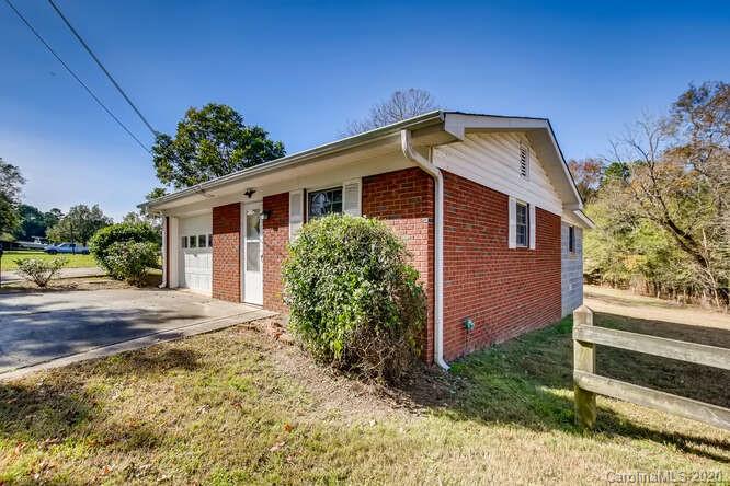 123 Irish Potato Road Concord, NC 28025 - Photo 7 of 29 Gallery Image 7