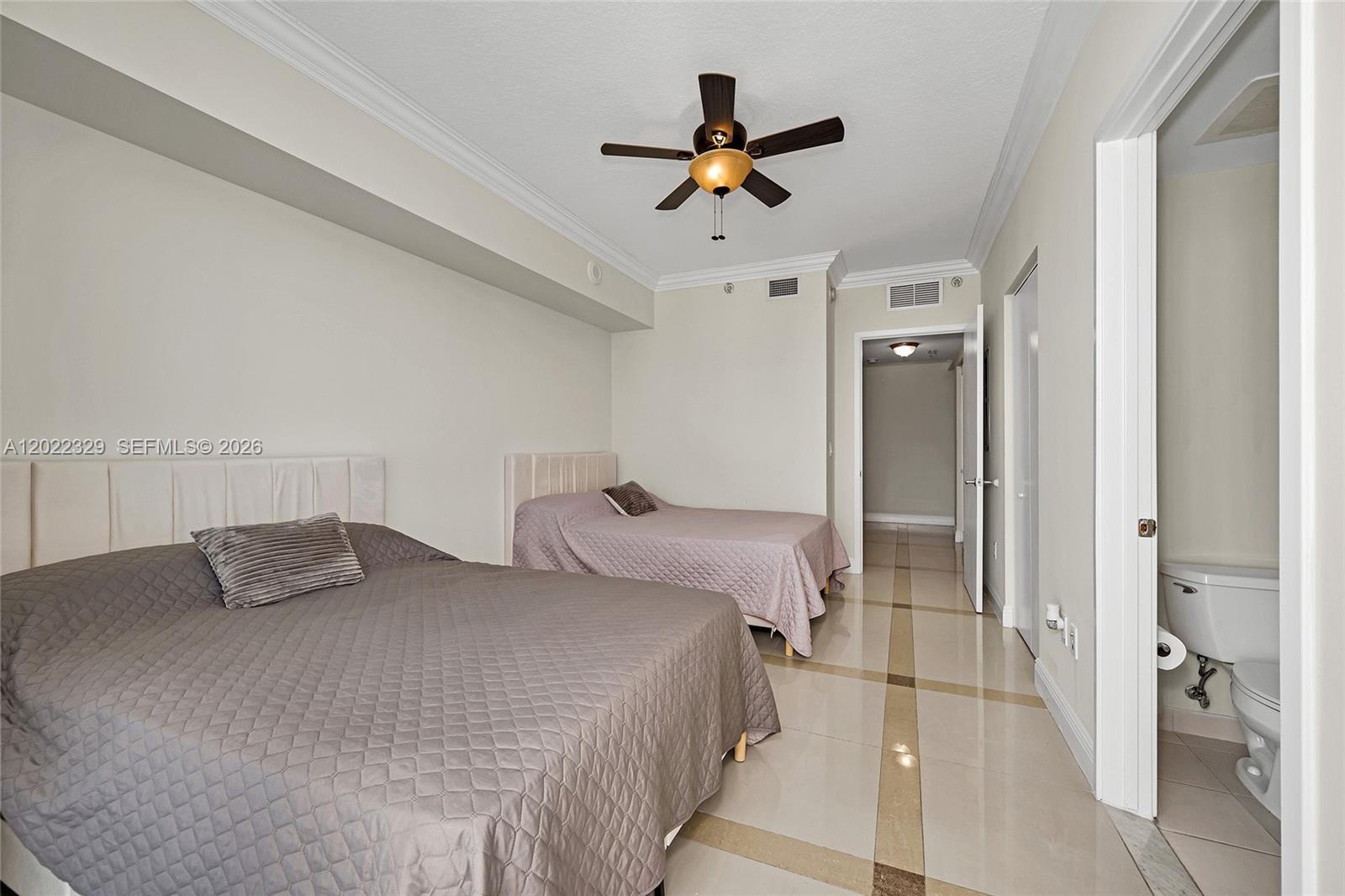 185 Southwest 7th Street, Unit 4201 Miami, FL 33130 - Photo 17 of 28 Photo 17
