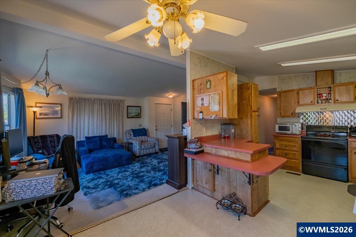 4915 Swegle Road Northeast, Unit 13 Salem, OR 97301 - Photo 8 of 28 Gallery Image 8