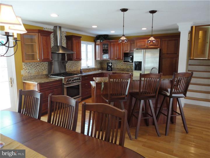 48 Bayberry Road Ewing, NJ 08618 - Photo 8 of 19 Gallery Image 8