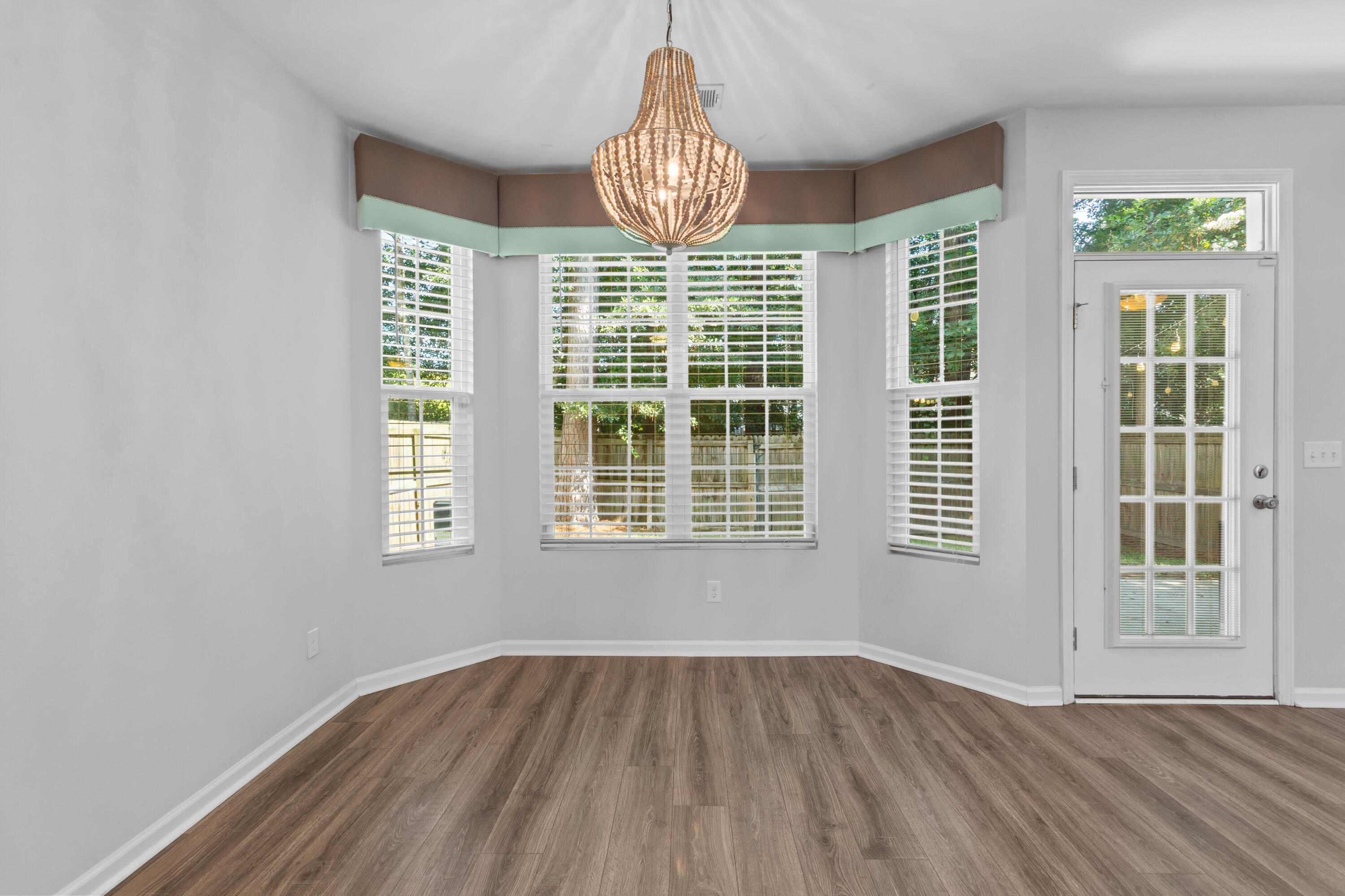 8926 Cat Tail Pond Road Summerville, SC 29485 - Photo 7 of 24 8926CatTailPond.NicoleBurbagePhoto-7