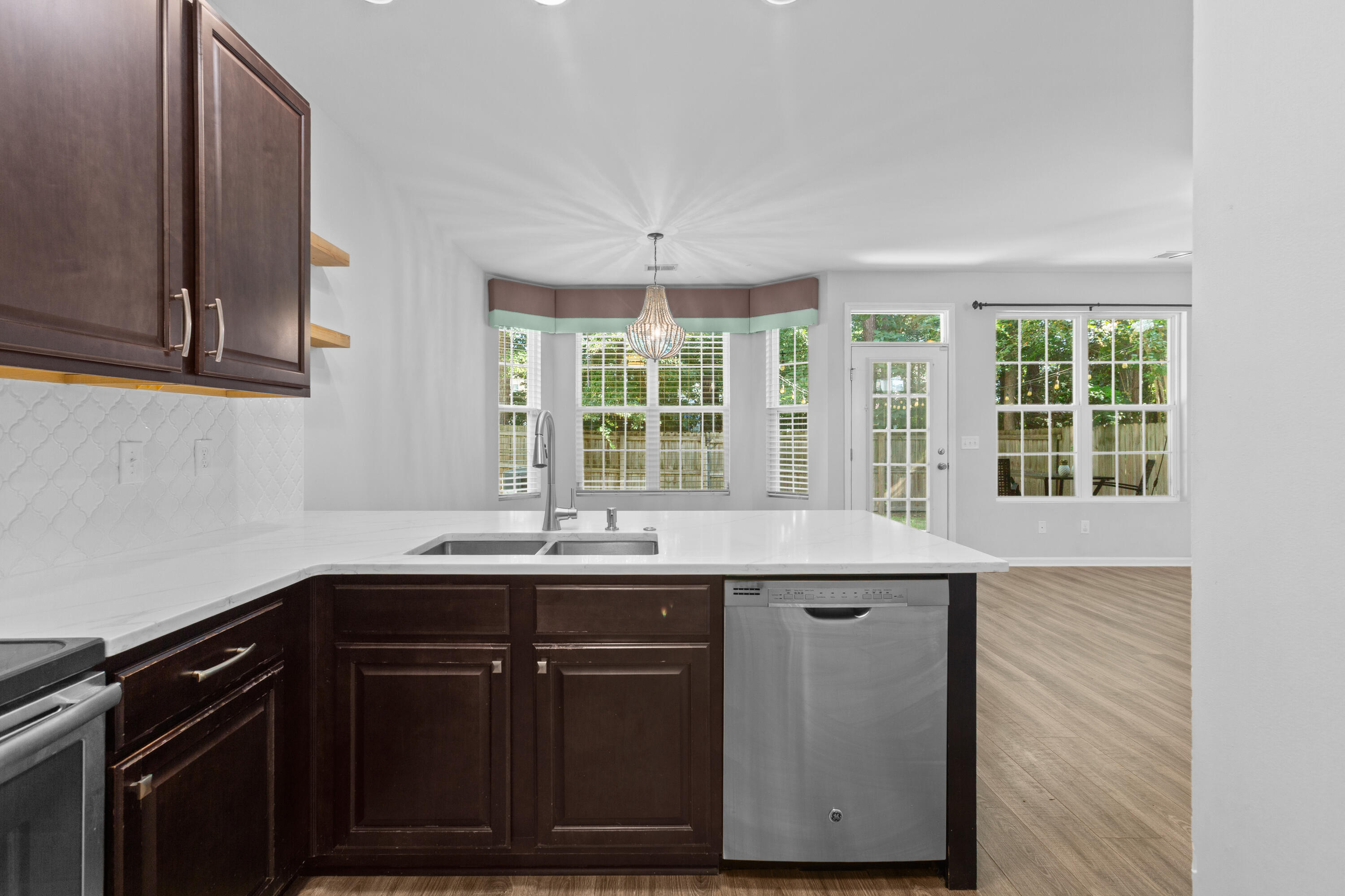 8926 Cat Tail Pond Road Summerville, SC 29485 - Photo 9 of 24 8926CatTailPond.NicoleBurbagePhoto-9