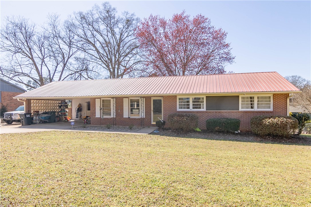 315 Hembree Road Anderson, SC 29625 - Photo 1 of 24 Gallery Image 1