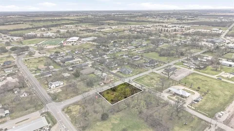 $995,000 | 212 East Walnut Street, Celina, TX 75009