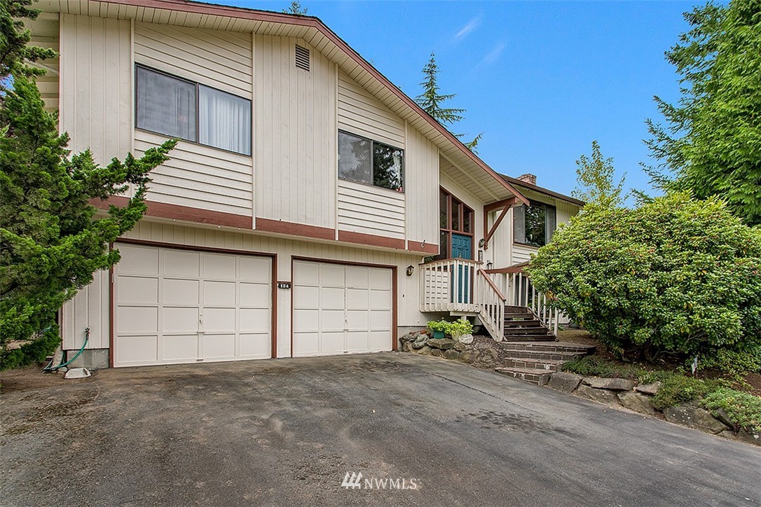 124 221st Street Southwest Bothell, WA 98021 - Photo 2 of 25