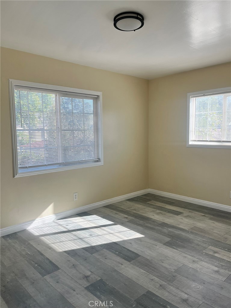 5970 Locust Avenue Long Beach, CA 90805 - Photo 6 of 21