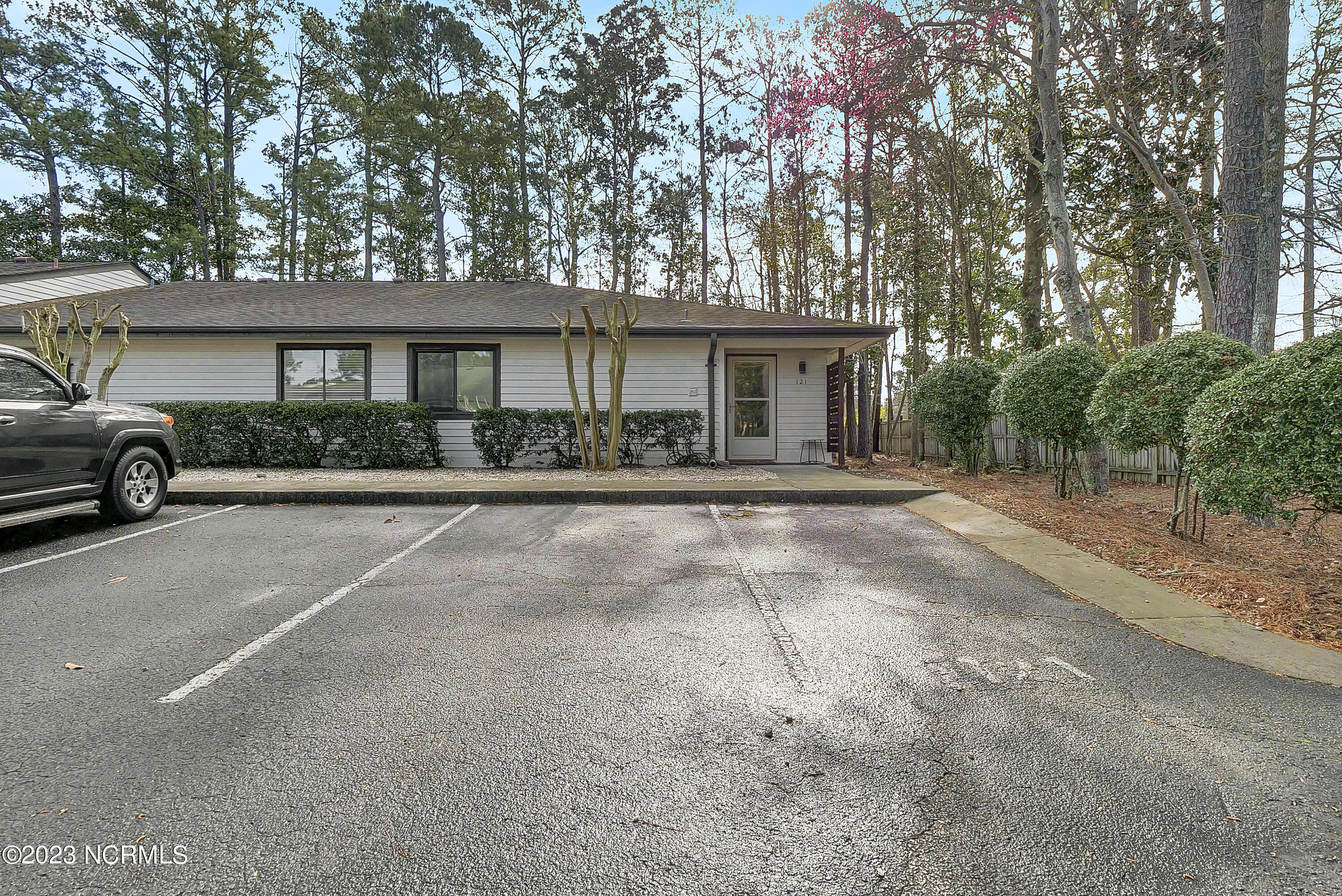1507 Military Cutoff Road, Unit 121 Wilmington, NC 28403 - Photo 1 of 26 P3855065